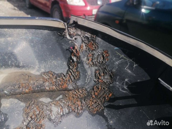 Накладка на задний бампер Toyota 76871D8010