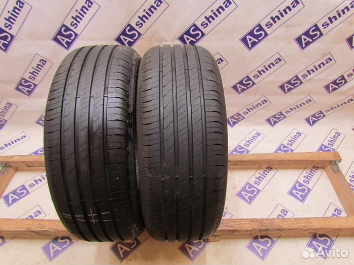 Goodyear EfficientGrip Performance 2 215/55 R17 99G