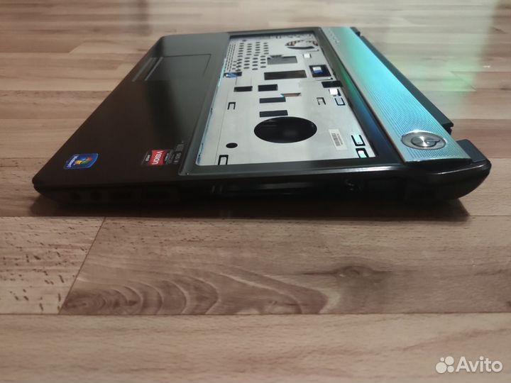 Топкейс с поддоном для ноутбука Asus N61D