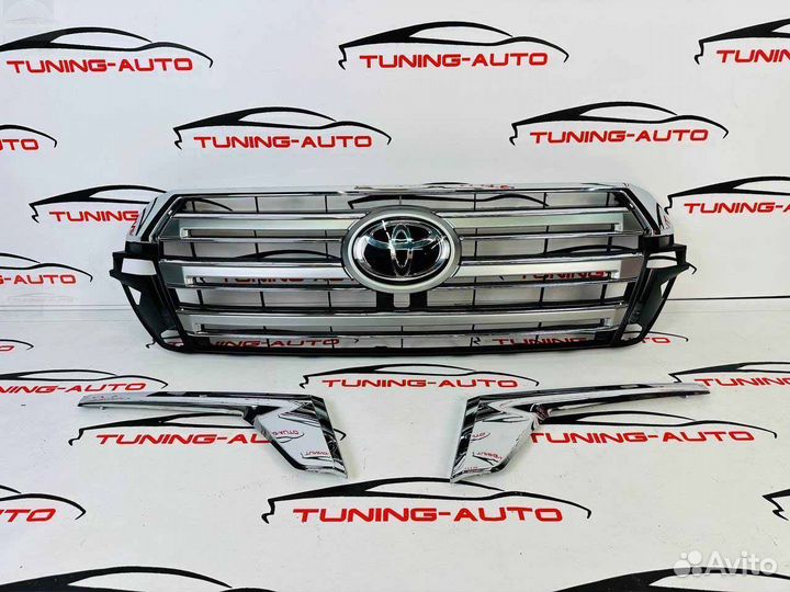 Решетка радиатора Toyota Land Cruiser 200 Executiv