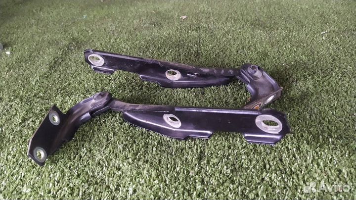 Петли капота пара Audi A6 C5 ASN 2002