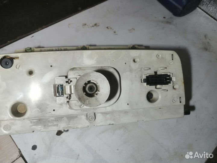 Панель приборов VW Passat B3;b4