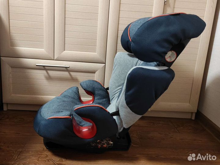 Автокресло Maxi Cosi rodi air protect