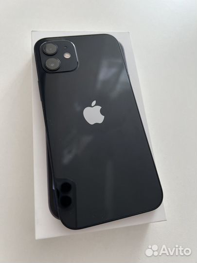 iPhone 12, 64 ГБ