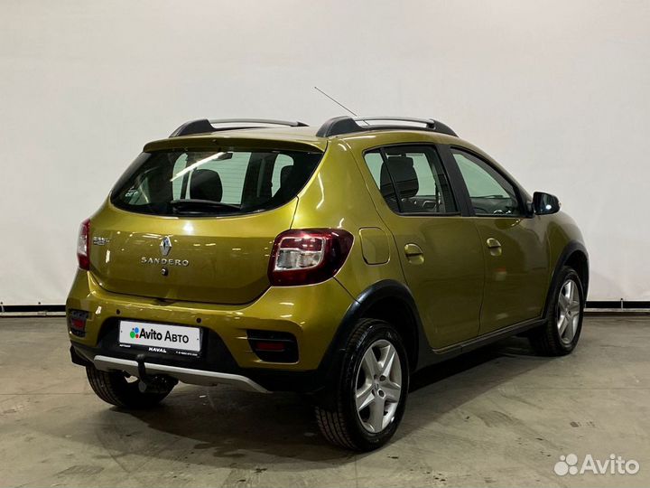 Renault Sandero Stepway 1.6 МТ, 2017, 124 174 км