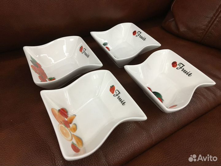 Фарфор - набор из 4 десертных блюд Valencia