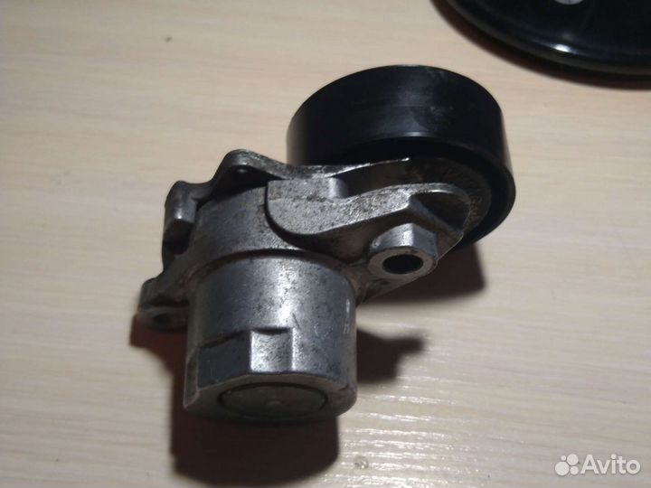 Натяжной ролик поло 1.4