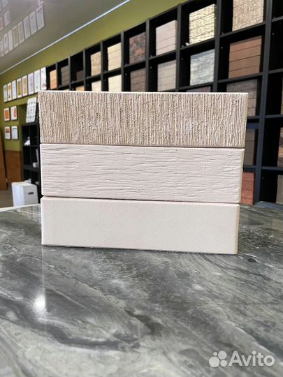 Облицовочный кирпич белый гладкий завода жкз