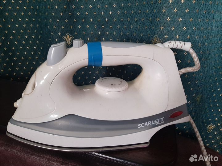 Утюг Scarlett