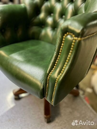 Компьютерное кресло