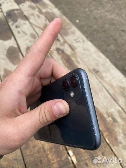 iPhone 11, 64 ГБ