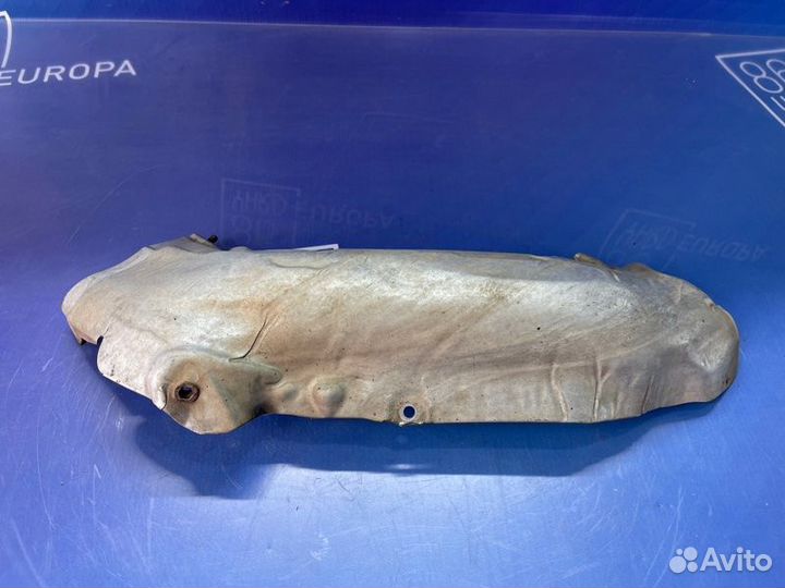 Тепловой экран Bmw X6 E71 N63B44 2008