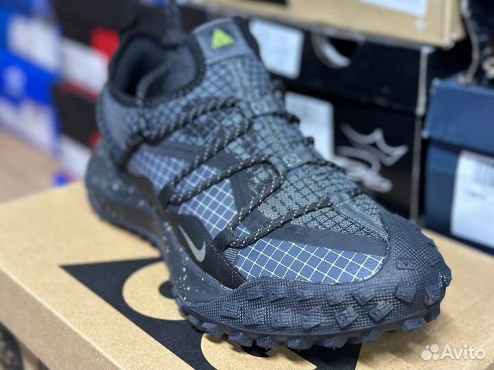 Кроссовки Nike ACG Mountain Fly Low Gore-Tex