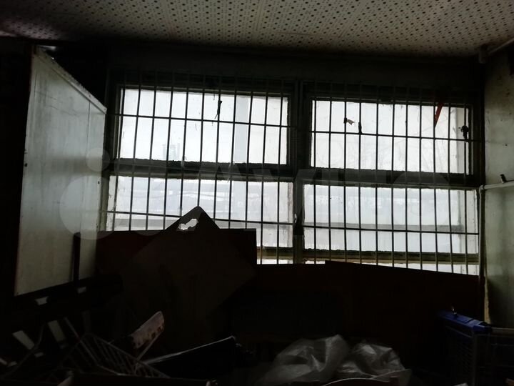 Торговая площадь 142 м²