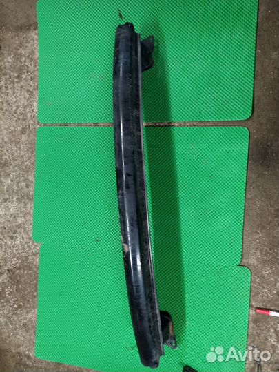 Усилитель заднего бампера Skoda Octavia A5