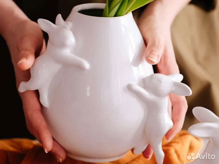 Ваза новая с кроликами Claystreet фарфор