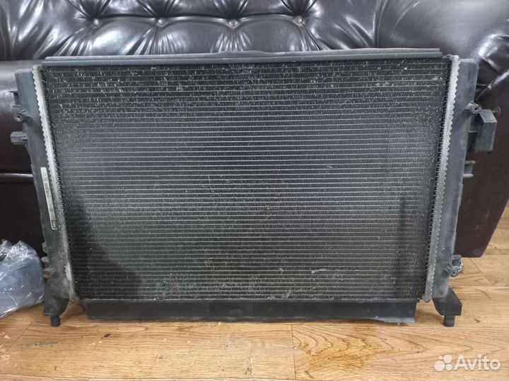 Радиатор охлаждения Skoda Octavia A5