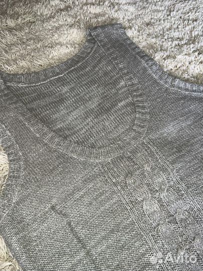 Жилет вязаный женский