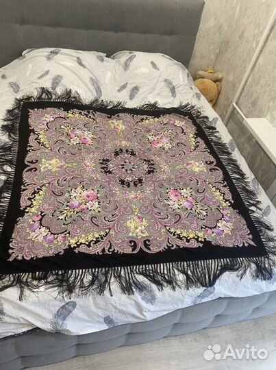 Платок новый