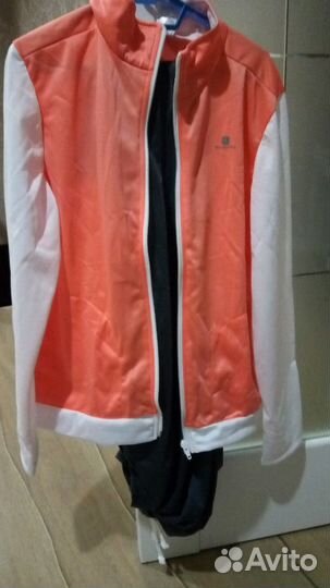 Новый спортивный костюм 10-12 лет