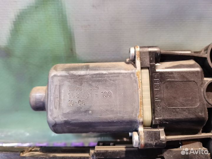 Мотор стеклоподъемника Renault Fluence