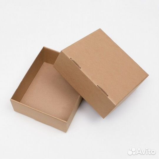Коробки, 21 х 18 х 8 см