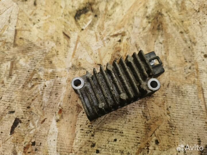 Реле регулятор зарядки yamaha TTR250 ttr 250 1993