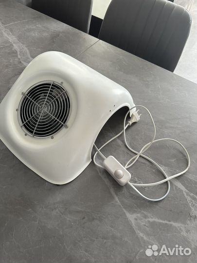 Вытяжка маникюрная от Григория Федотова