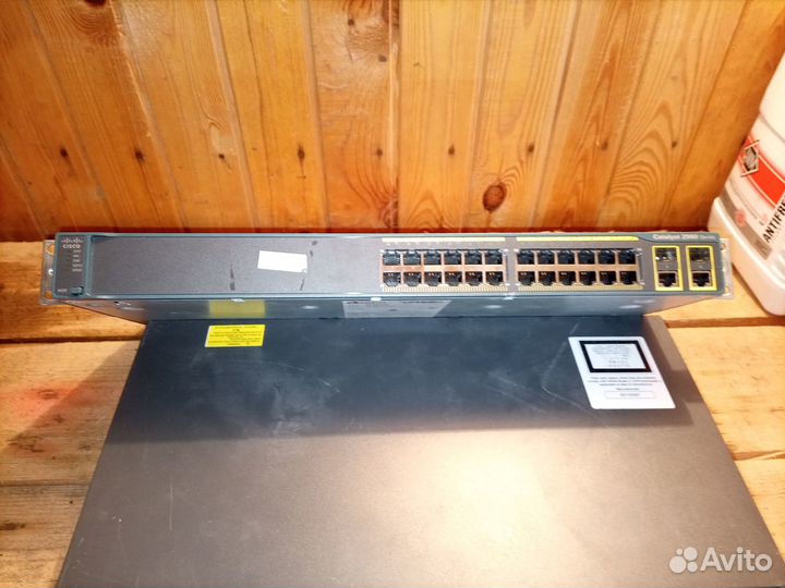Коммутатор, свитч Cisco C2960-24-TC-L