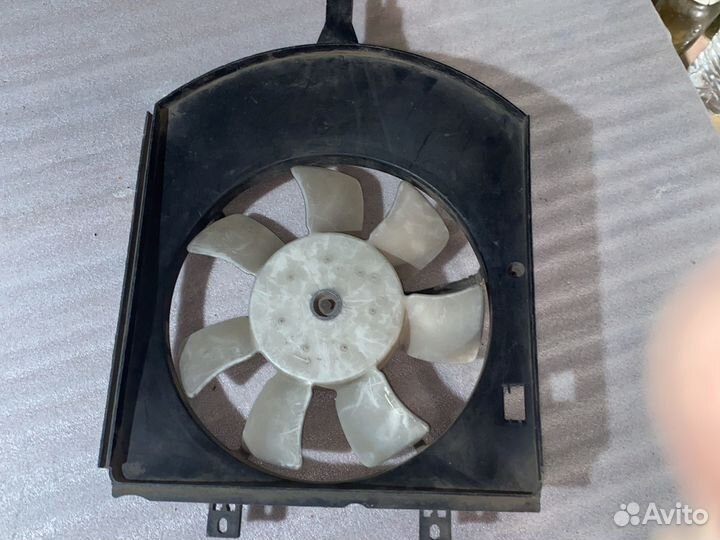 Вентилятор кондиционера Volvo S40 V40 SV