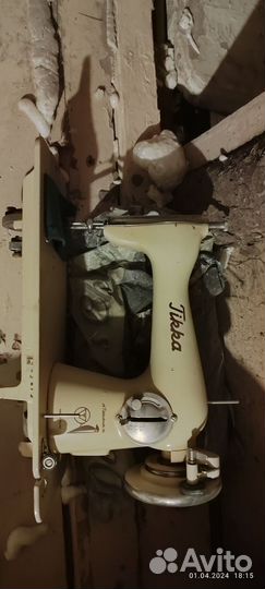 Швейная машина tikka