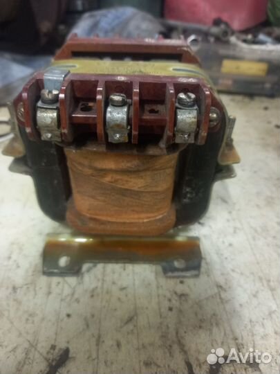 Понижающий трансформатор