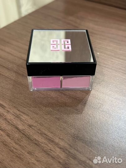 Румяна givenchy