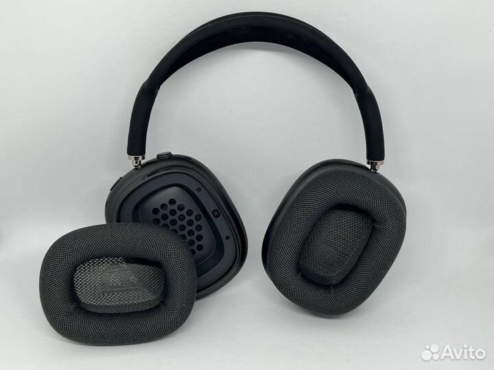 AirPods Max Space Gray