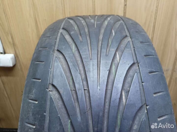 Toyo Proxes T1-R 245/45 R19