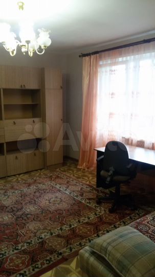 2-к. квартира, 54 м², 6/10 эт.