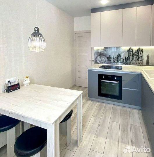 Кухонный гарнитур «Hersones» на заказ