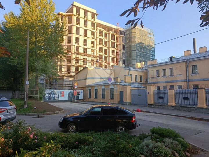 Коммерческое помещение Малоохтинский пр