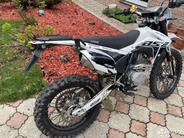 Bse z3Y