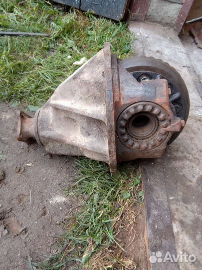 Редуктор заднего моста