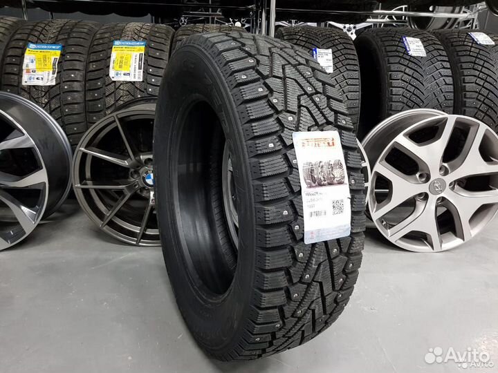 Pirelli Ice Zero 205/55 R16