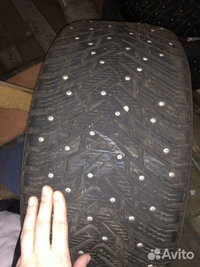 Nokian Tyres Hakkapeliitta 8 SUV 275/40 R20