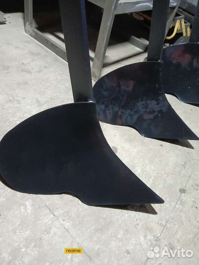 Культиватор окучник