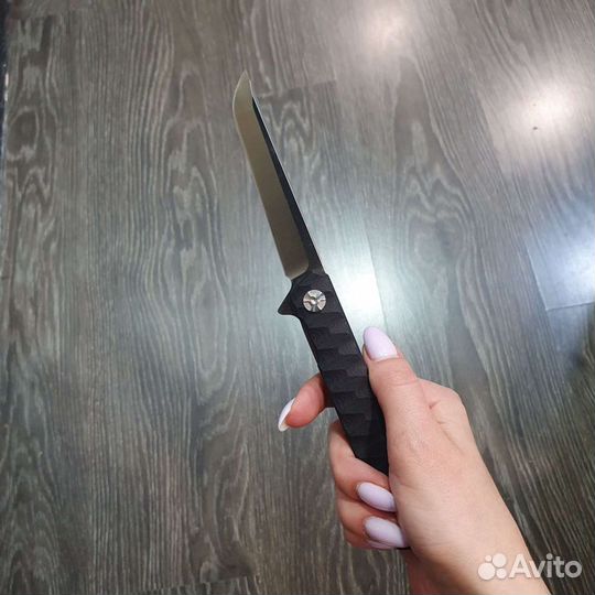 Нож складной чешуя