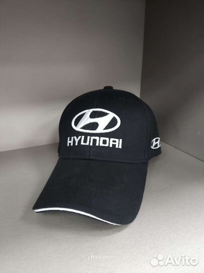 Кепка бейсболка Hyundai чёрная