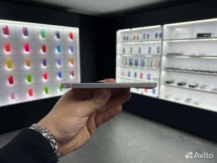 iPhone 13, 128 ГБ