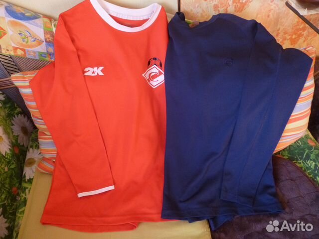 Футбольные поддевы и щитки