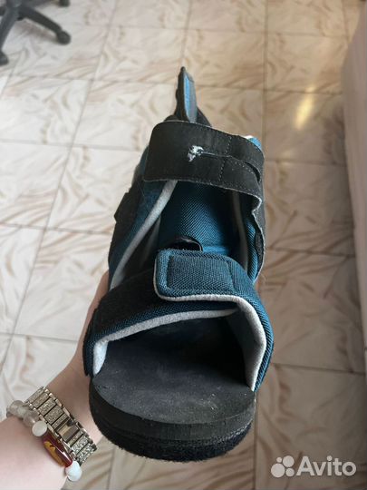 Послеоперационный ботинок