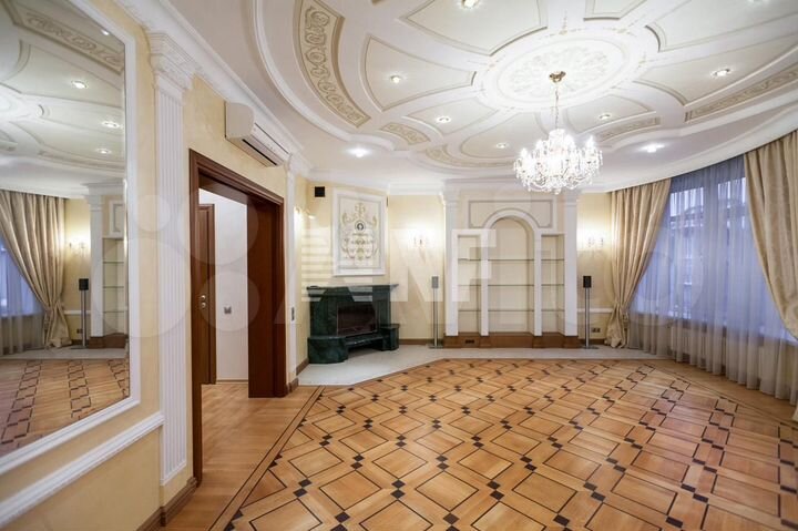 Таунхаус 300 м² на участке 2 сот.