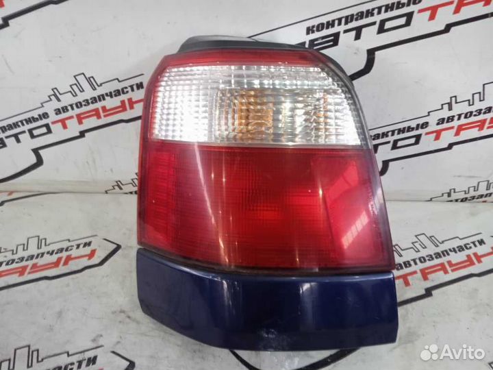 Фонарь subaru forester SF5 SF9 22020697 2 модель л